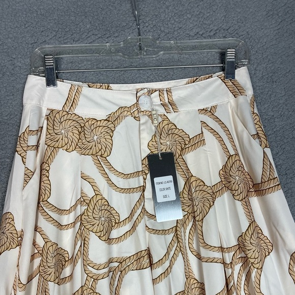 Lizette Collection Women’s Size L Elegant Cream and Gold Wide-Leg Pants - Picture 7 of 10